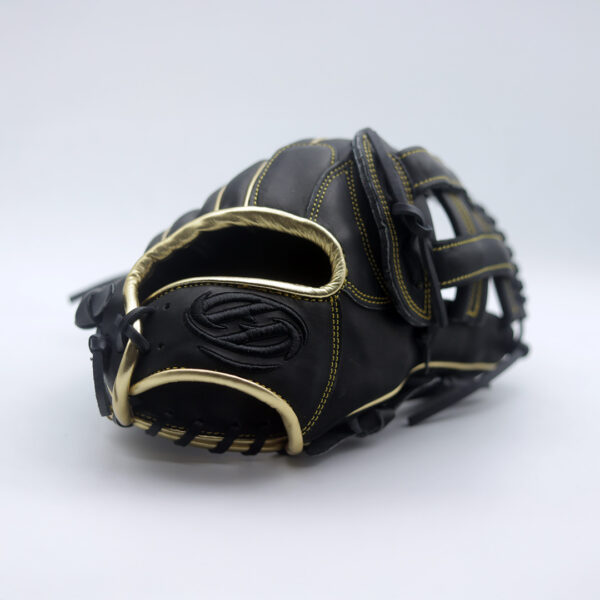 Alpha MILITAR- INFIELD-12