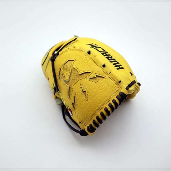 Balto Rookie-Pikachu-11.75 - Image 5