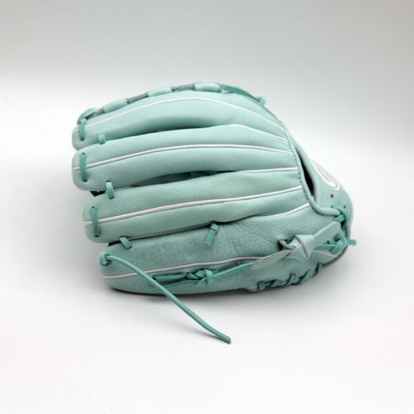 Rookie Mint- Pitcher-12 inch - Image 3