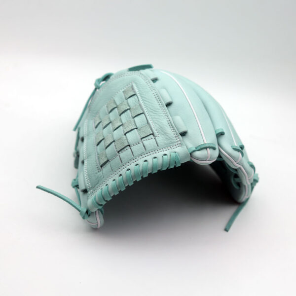 Rookie Mint- Pitcher-12 inch - Image 4